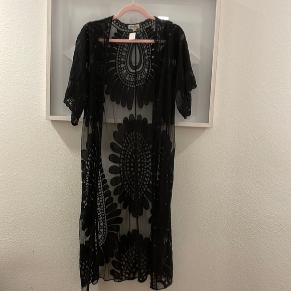 💖🖤Rebellion again black Lacey cover up kimono🖤 - Picture 4 of 5